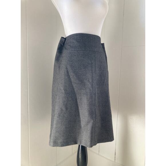 Banana Republic Tony Polkadot Wool A-line Skirt, Size 0 - Picture 1 of 6